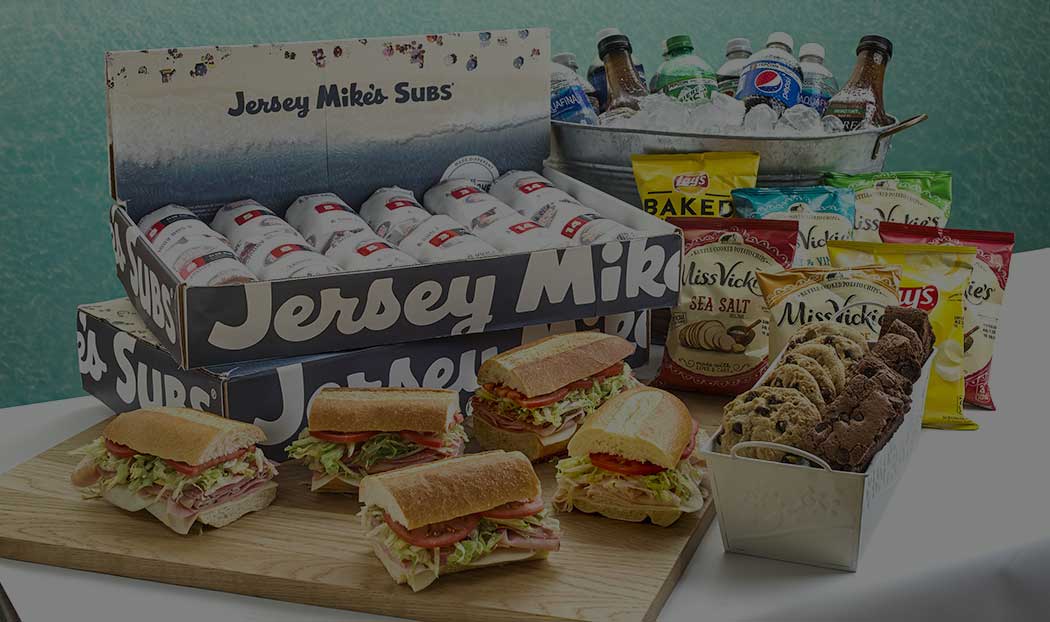 jersey mike's giant sub feeds how many